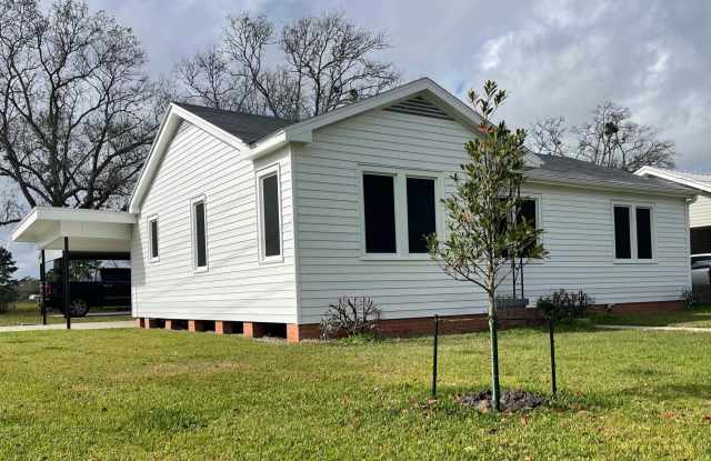 801 Guidroz St photos photos