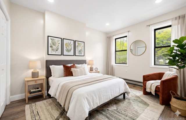 15 N ELLIOTT Place photos photos