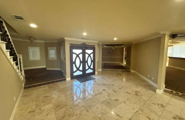 Beautiful 5 Bdrm/3 Bath Home Modesto Gallery 4