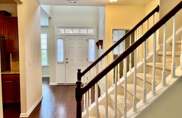 525 Sandy Whispers Place Gallery 3