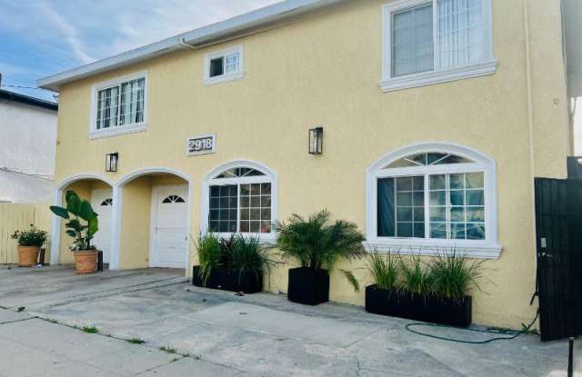 2918 East 16th St - 2918 East 16th Street, Long Beach, CA 90804