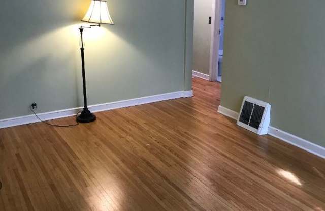 5732 Nicollet Ave. Gallery 4