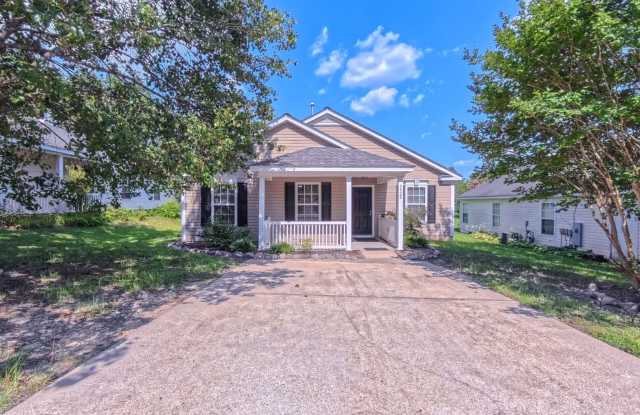 Charming 3BR House in Raleigh - 4928 Silverdene Street, Raleigh, NC 27616