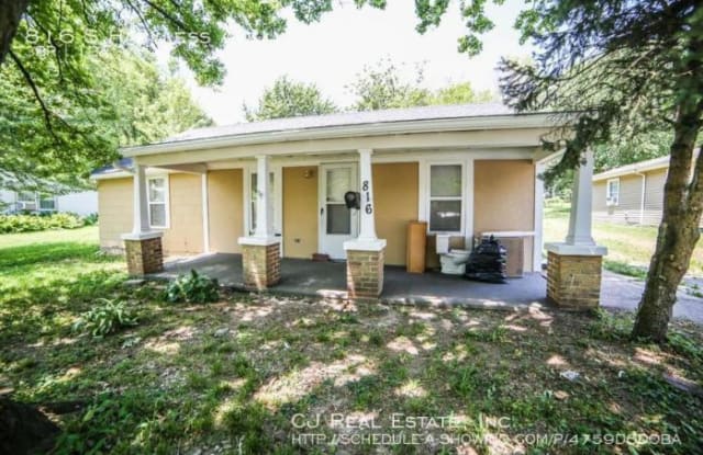 816 S Harkless Ave - 816 South Harkless Street, Independence, MO 64050