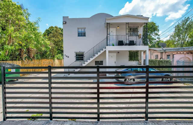 168 NW 32nd St photos photos