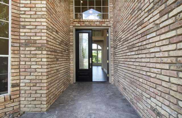 75 Lenox Hill Drive Gallery 3
