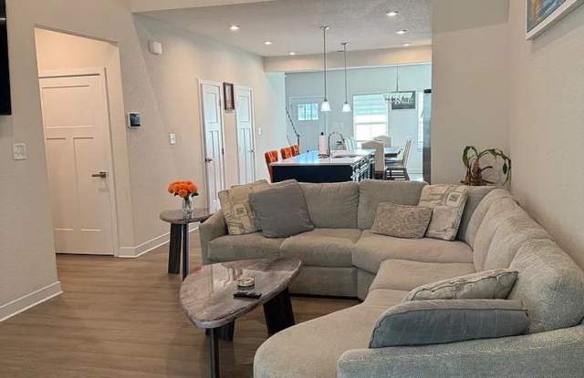 317 Egret Court Gallery 3