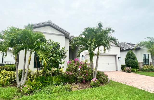STUNNING LAKEFRONT 3 BEDROOM, 2.5 BATH HOME IN THE GATED COMMUNITY OF VERANDA GARDENS! LUXURY LIVING AT ITS FINEST! GREAT LOCATION AND AMAZING COMMUNITY AMMENITIES! photos photos