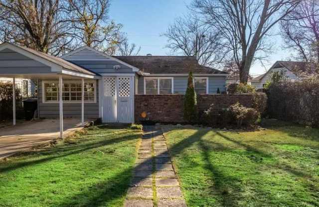 6423 Kenwood Road Gallery 3
