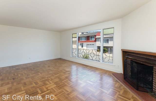 1633 Burrows St. Gallery 3