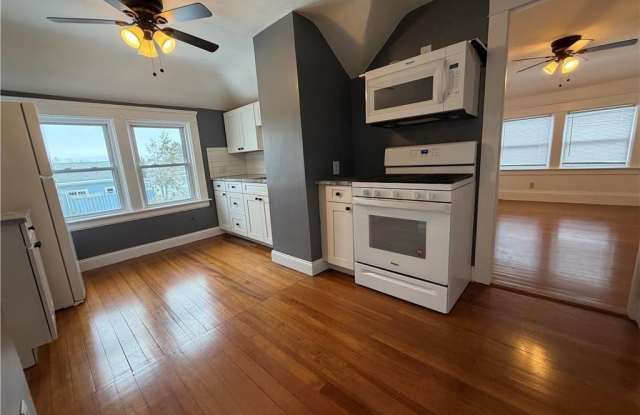87 Bentley Street Gallery 2
