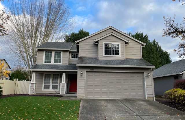 Adorable 4 Bedroom 2.5 Bath Home in Fisher's Landing! Fully Fenced Backyard! Mountain View High School! Great Location! photos photos