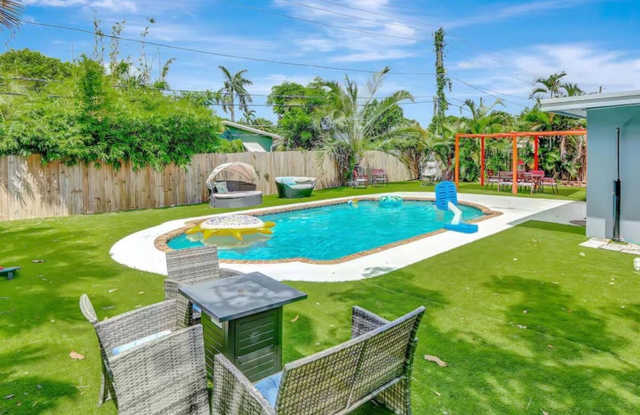 2809 NW 7th Avenue, Wilton Manors, FL 33311 - 2426 photos photos