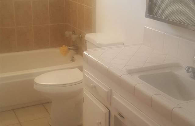 7203 Hanford Ave. photos photos