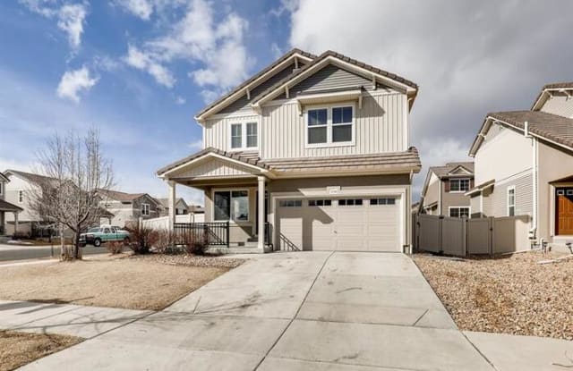 3754 Cedarwood Lane - 3754 Cedarwood Lane, Johnstown, CO 80534
