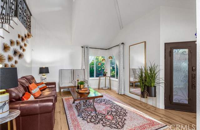 26271 Ganiza Gallery 2