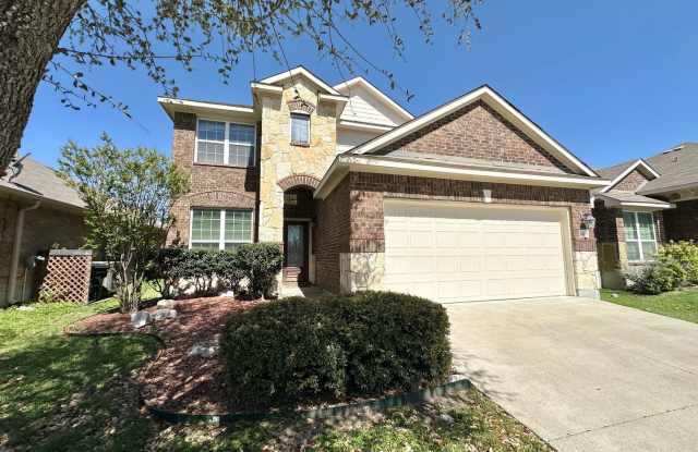 Viewable April 8th! Small Dogs Accepted! photos photos