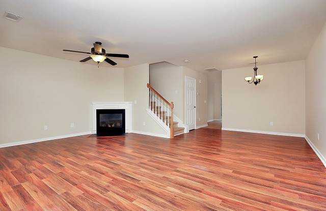 2571 Brackley Place Gallery 4
