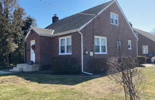 235 Evergreen Avenue - 235 Evergreen Avenue, Bethpage, NY 11714