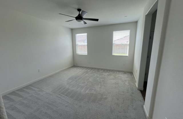 1540 Minories Drive Gallery 4