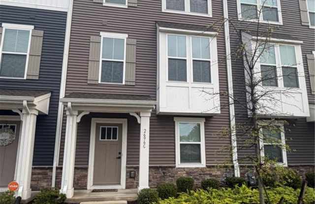 2696 Azalea Garden Rd Unit C Gallery 1