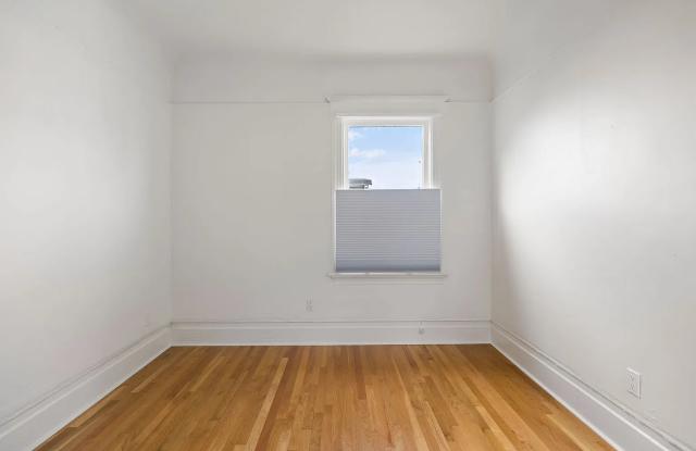 836 29th St Apt 836 Gallery 4