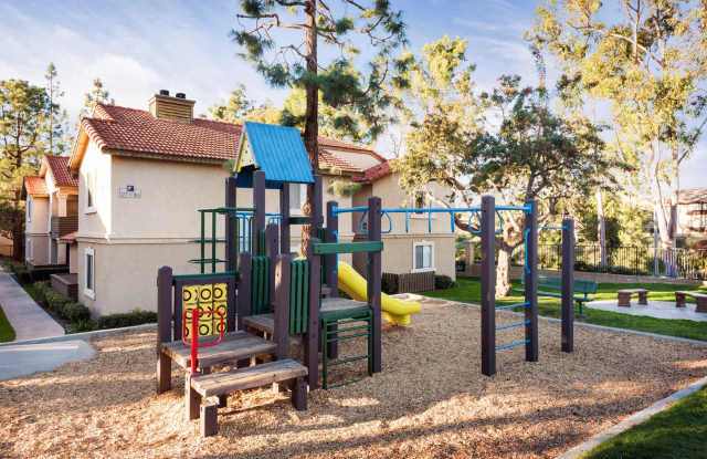 Elán Shadowridge Meadows Apartments Gallery 2