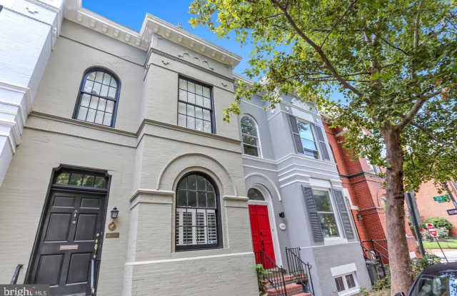 3286 N ST NW Gallery 2