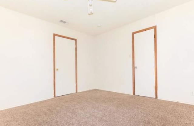 3432 Northeast Pkwy Gallery 1