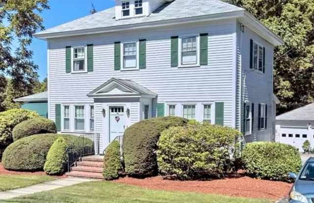 Charming 3BR House in Andover......Ideal Location Gallery 3