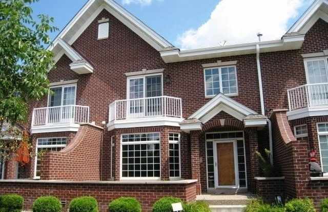 Heated garage! Fabulous 2Bd/2.5Ba + Loft! Woodbury- Available July 1st photos photos