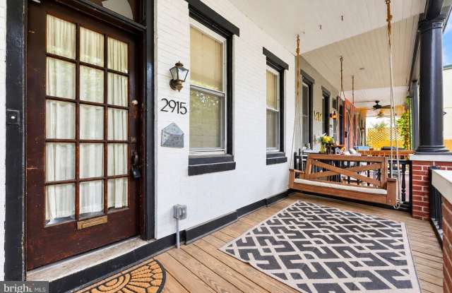 2915 CAMBRIDGE Street Gallery 2