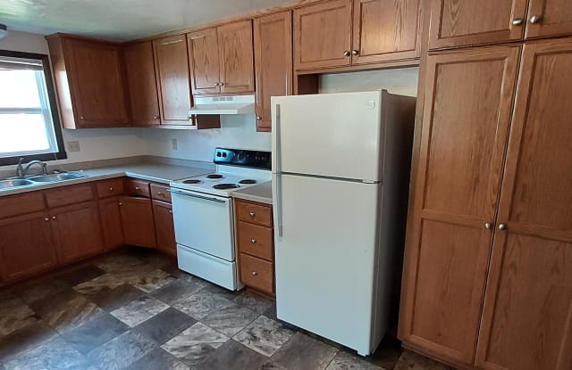 2021 Eastman Ave photos photos