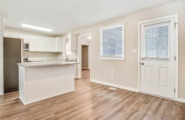 423 Belgarde Place SE Gallery 4