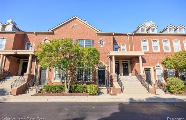 29253 Glen Oaks Boulevard E photos photos