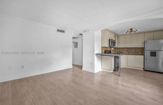 3245 Virginia St photos photos 3245 Virginia St photos photos