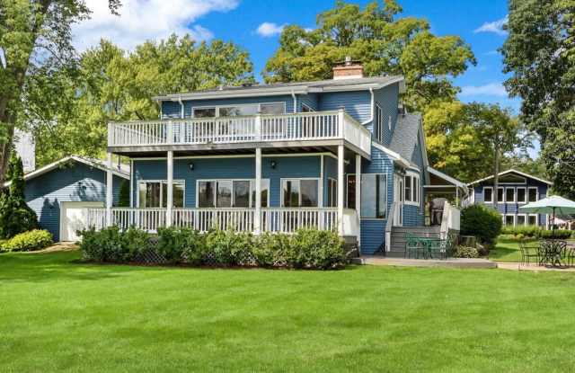 Lake Delavan Furnished Waterfront Home Available for Monthly  Mid-Term Rentals photos photos