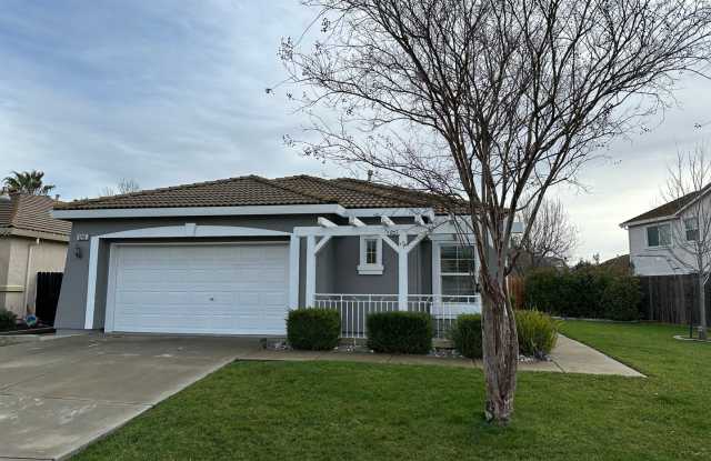 3295 Rivermont St - Southport 95691 photos photos