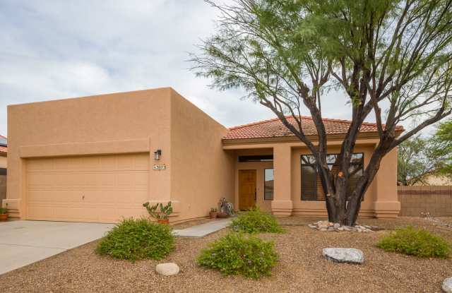 Beautiful Spacious NW home photos photos