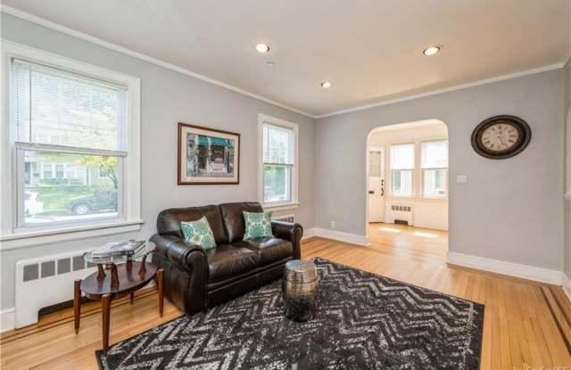 73 Rosedale Avenue Gallery 4