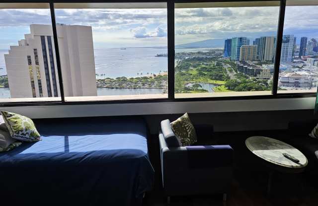 1700 Ala Moana Blvd photos photos