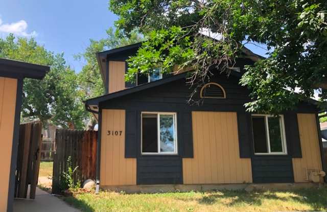 Charming Home in Beautiful Neighborhood by Park! photos photos