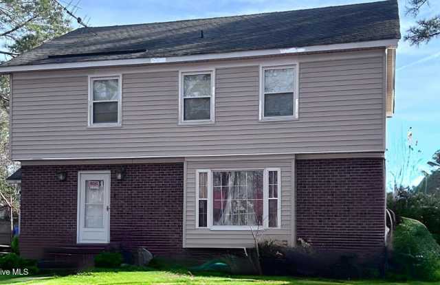 204 Whittington Circle - 204 Whittington Circle, Greenville, NC 27834