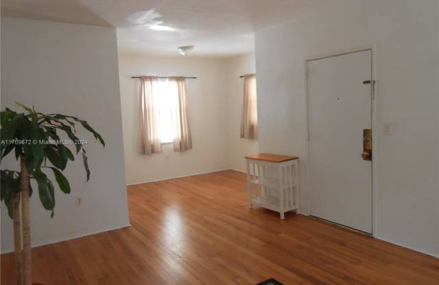 1207 Marseille Dr - 1207 Marseille Drive, Miami Beach, FL 33141 1207 Marseille Dr - 1207 Marseille Drive, Miami Beach, FL 33141