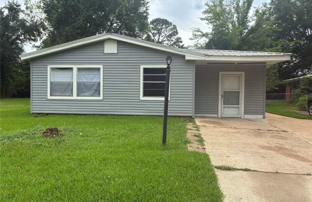 4615 Voss Drive Gallery 2
