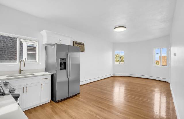 52 Bonair Street Gallery 4