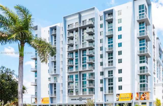 61 NW 37th Ave photos photos