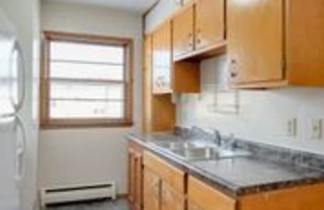 1270 Magnolia Ave E #207 - 1270 Magnolia Avenue East, St. Paul, MN 55106