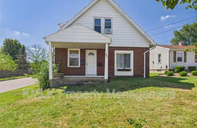 446 Brandon Ave photos photos