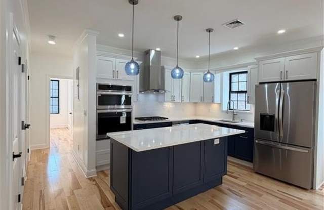 550 Jamaica Avenue photos photos